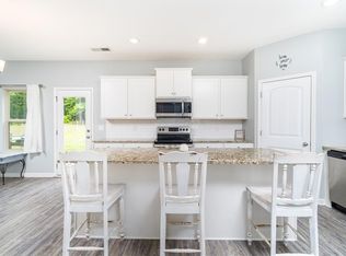 558 Stable View Loop, Dallas, GA 30132