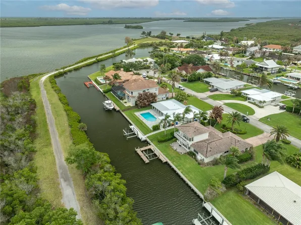 3586 Lucia Dr, Vero Beach, FL 32967