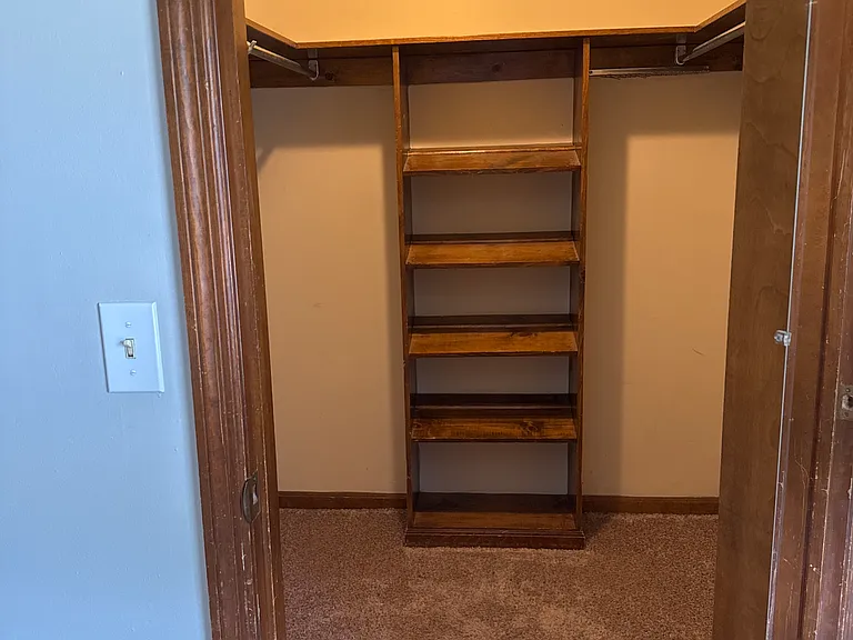 7563 Toweron Ln — Photo 8