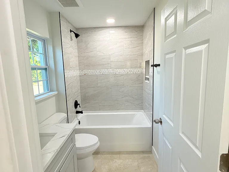 7204 Plantain Dr — Photo 13