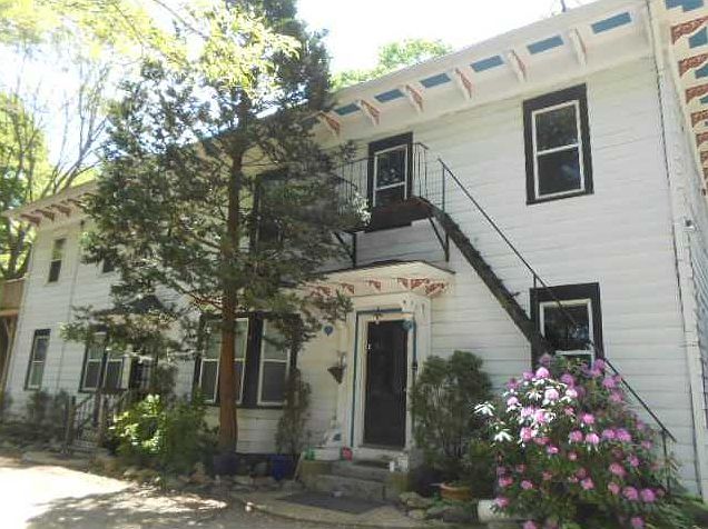 1st image of 36 Esmond St