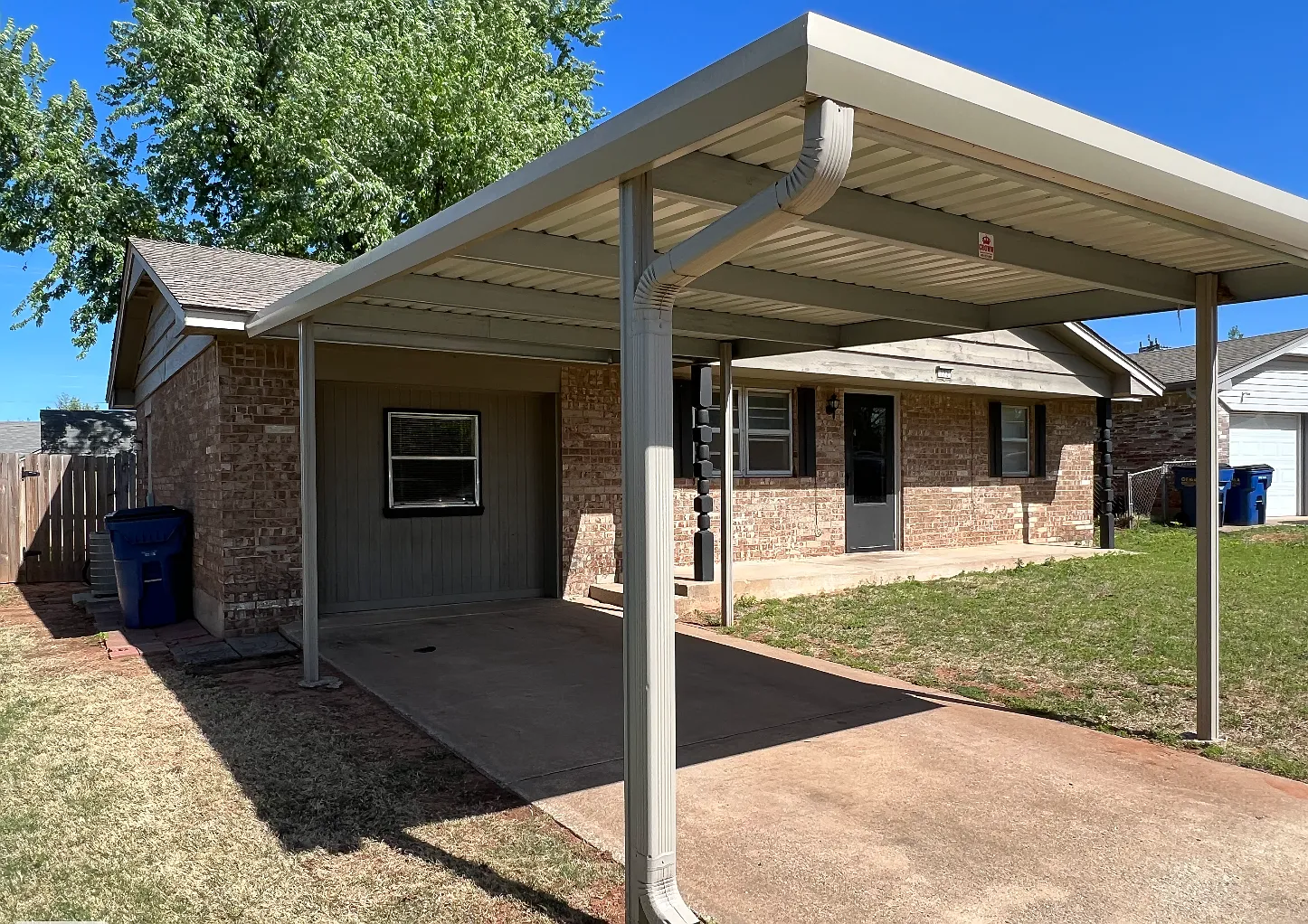 3 bed, 1050 sqft, $1,250 — Photo 3