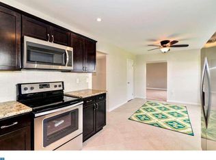 11 Perennial Ln, Willingboro, NJ