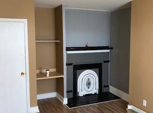 418 Walnut St APT 3, Madison, IN 47250