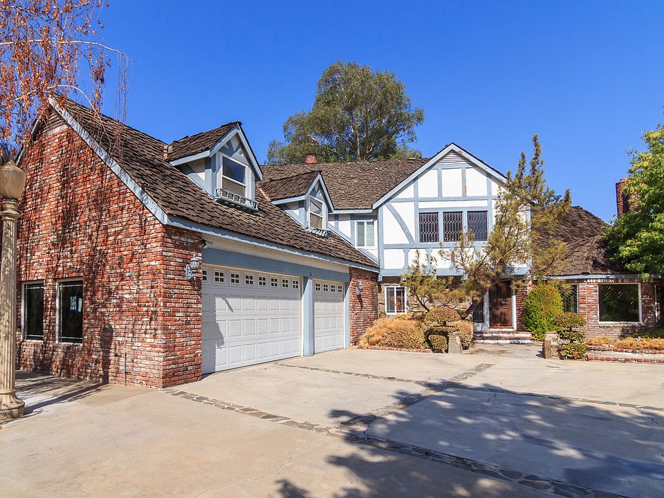 1st image of 24579 Peachland Ave