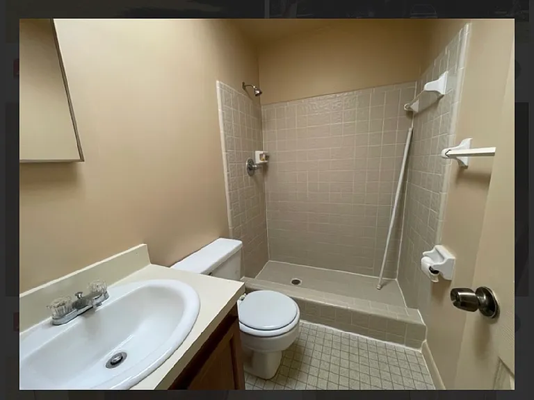 3025 NW 79th Ct — Photo 17