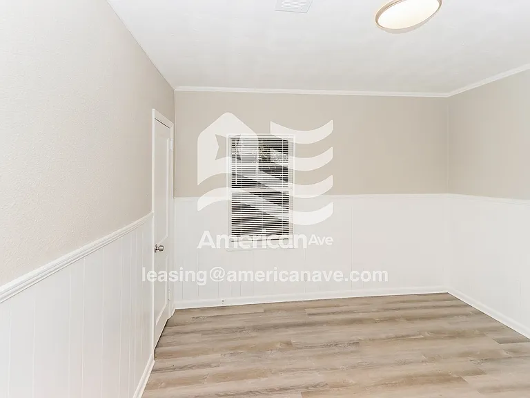 1765151_013_wm_-_bedroom_13186792.jpg