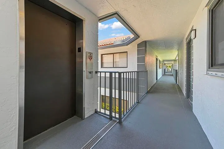 2 bed, 1150 sqft, $2,600 — Photo 3