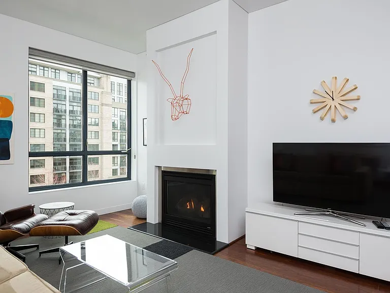922 NW 11th Ave #501 — Photo 6