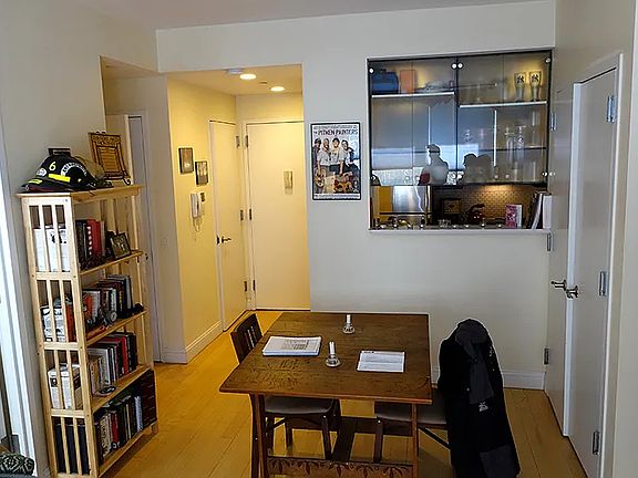 3rd image of 249 E 118th St APT 2B