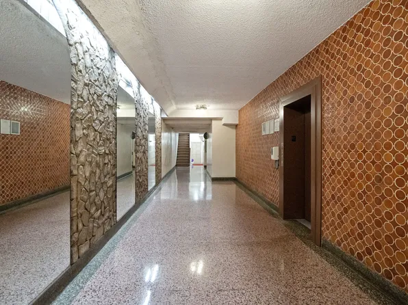 32-20 92nd Street image 2 of 6