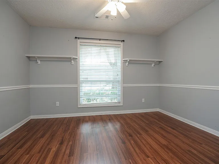 22815 Red River Dr — Photo 21