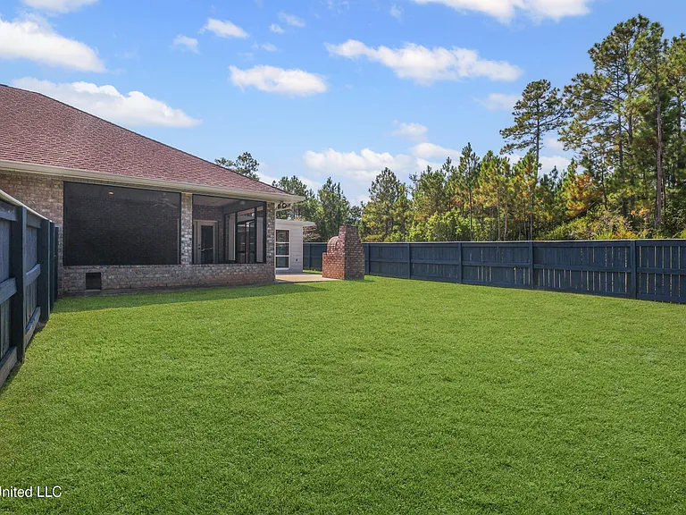 15301 Parker Rd — Photo 57