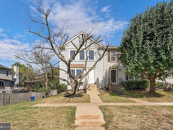 5th image of 6688 Comanche Ct
