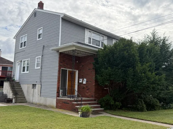 24 Craig Ct Floor 2, Elmwood Park, NJ 07407