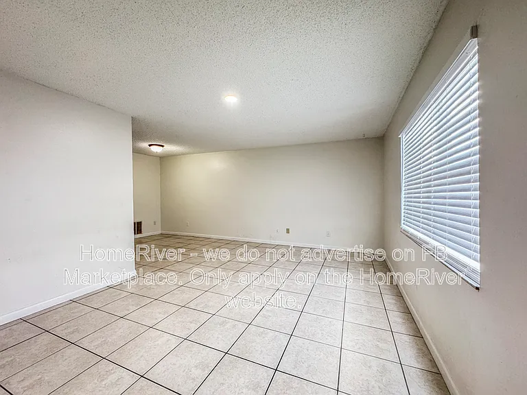 9101 W Hillsborough Ave #I110 — Photo 5