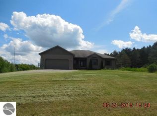 7691 Turtle Rd, Whittemore, MI 48770