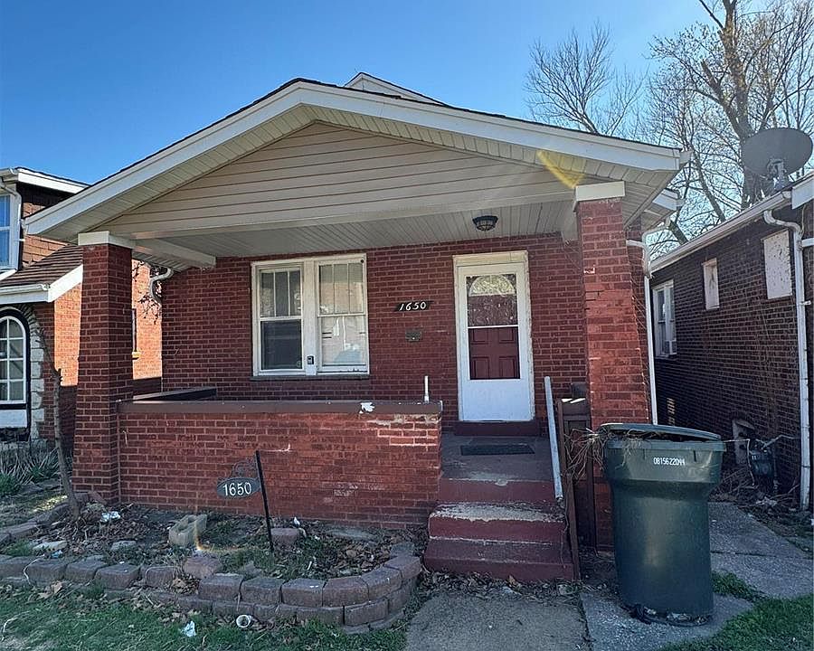 1st image of 1650 McLaran Ave