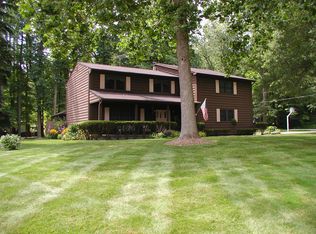 4546 Ridgewood Rd, Akron, OH 44321