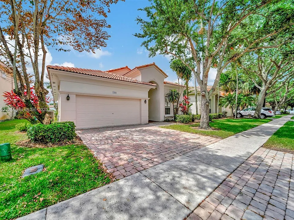 7314 NW 19th Ct