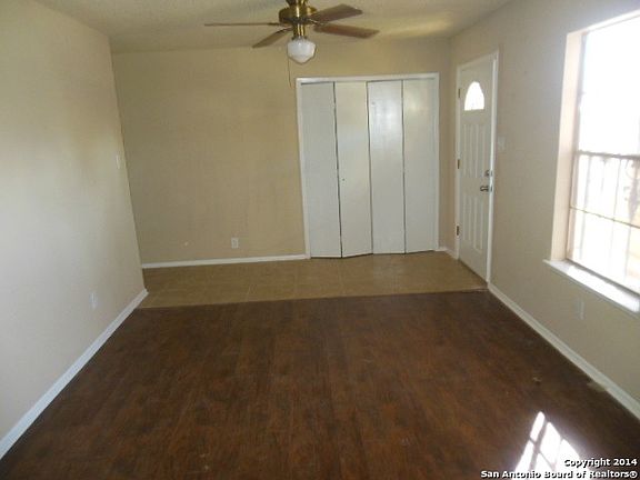 3rd image of 13710 Earlywood St