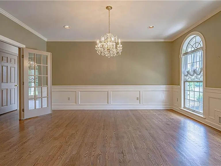3475 Manor Rd — Photo 11