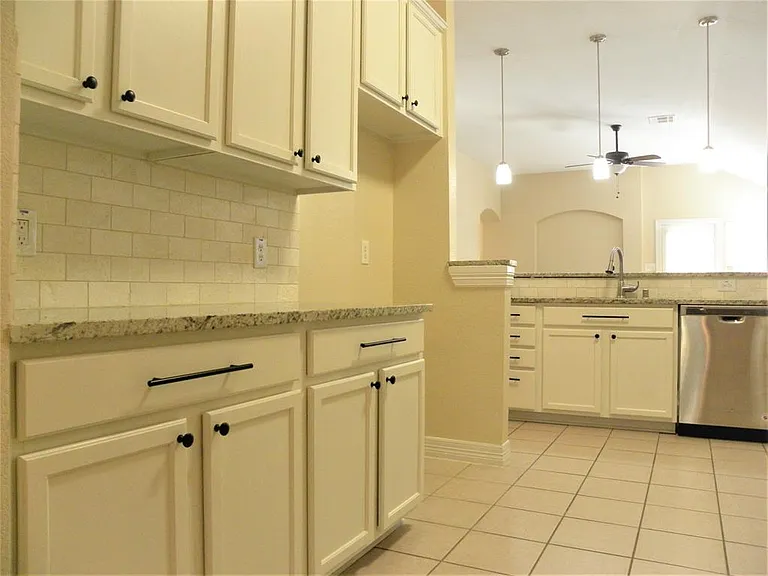 1704 Flamingo Dr #1704 — Photo 33