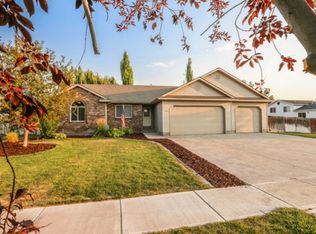 4280 E Christy Ln, Ammon, ID 83406