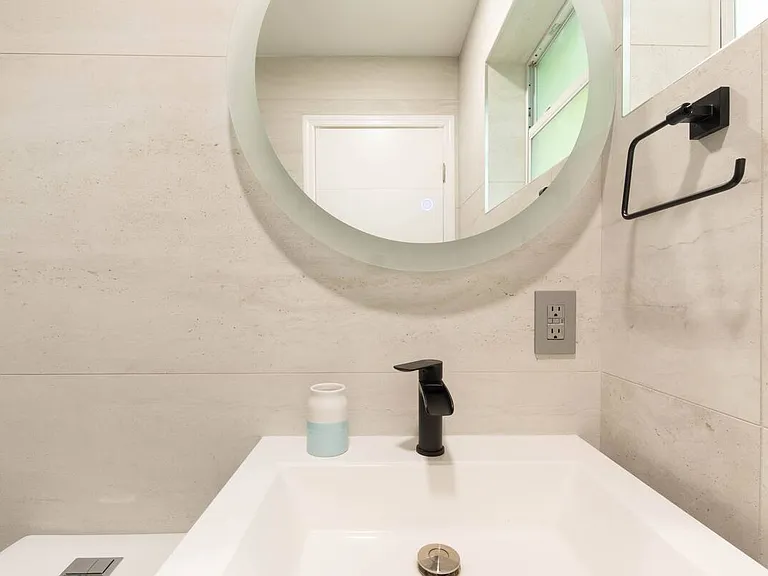 1828 Jefferson St #1 — Photo 7