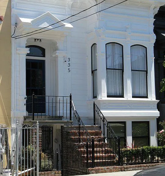 335 Bartlett St — Photo 1