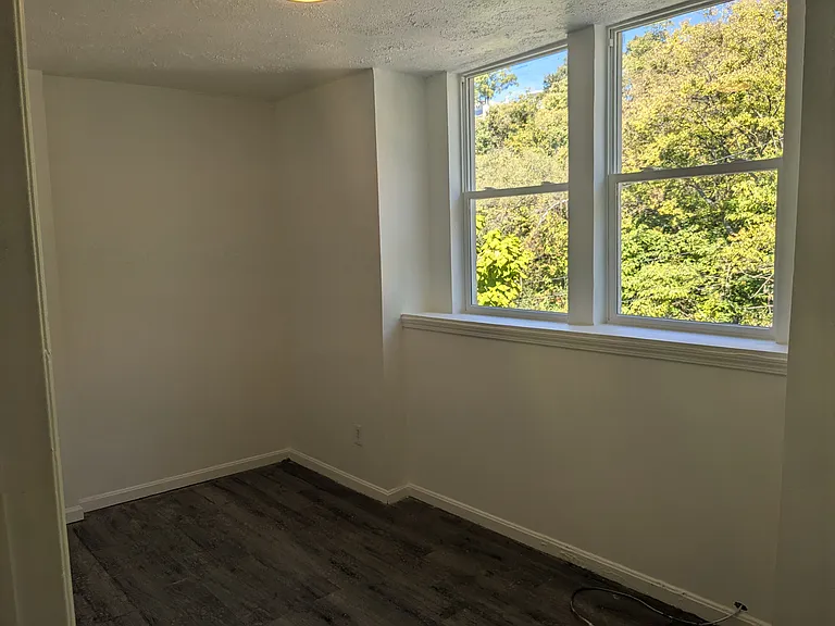 227 Renner St #4 — Photo 29