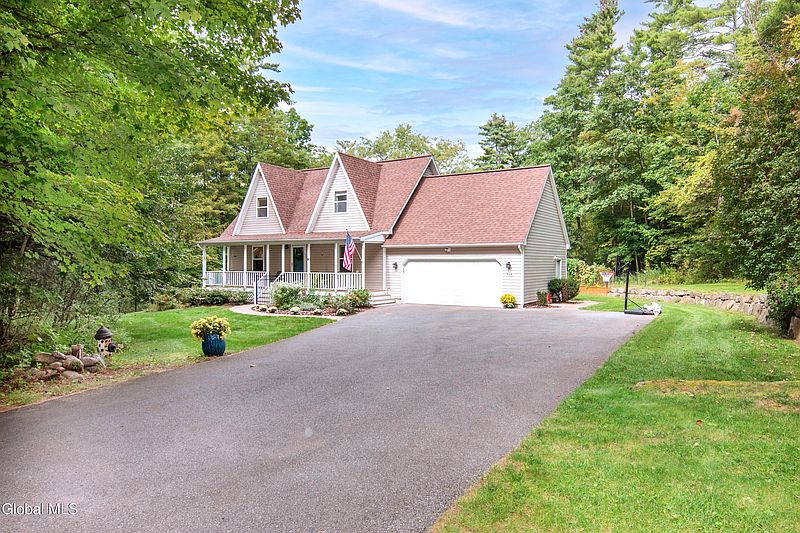 4th image of 954 Murray Road