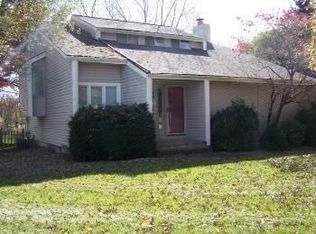 1615 SE Brome Cir, Lees Summit, MO 64063