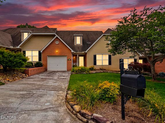 4th image of 2605 Knob Creek Ln