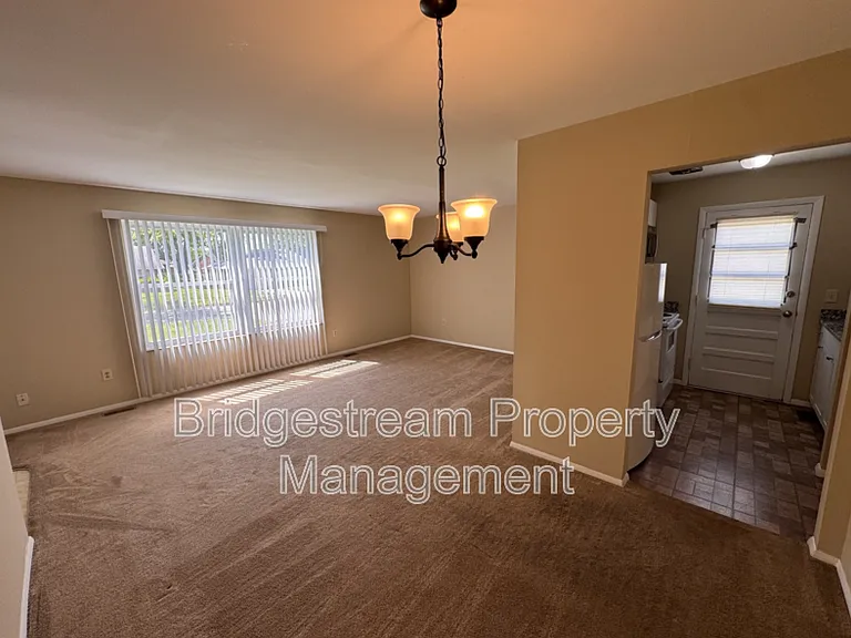4352 Sunray Rd #A — Photo 2