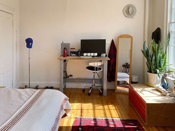 3rd image of 188 Dwight St #1R
