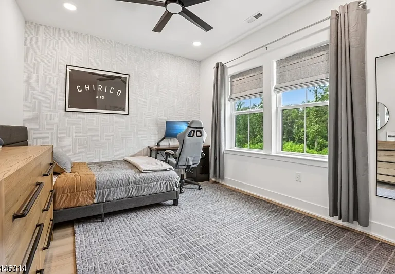 22 Flower Horn Blvd — Photo 34