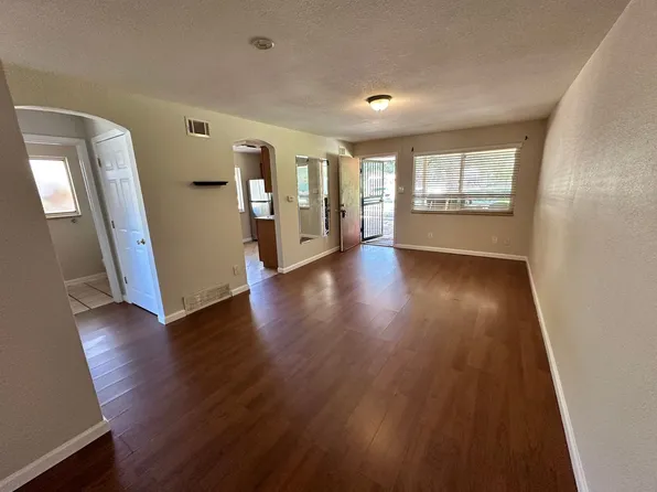 3239 N Milwaukee St, Denver, CO 80205