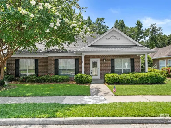 303 Savannah Cir, Foley, AL 36535