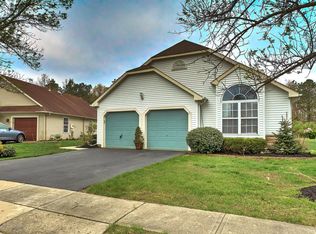 2366 Woodbine Ln, Toms River, NJ