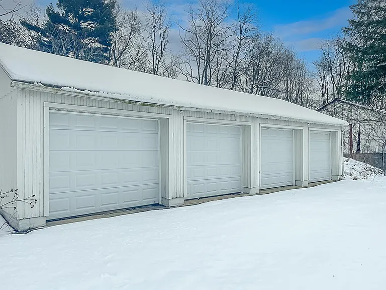 4 car garage