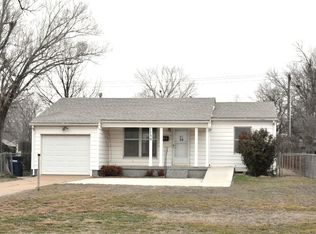 1730 E Garriott Rd, Enid, OK 73701