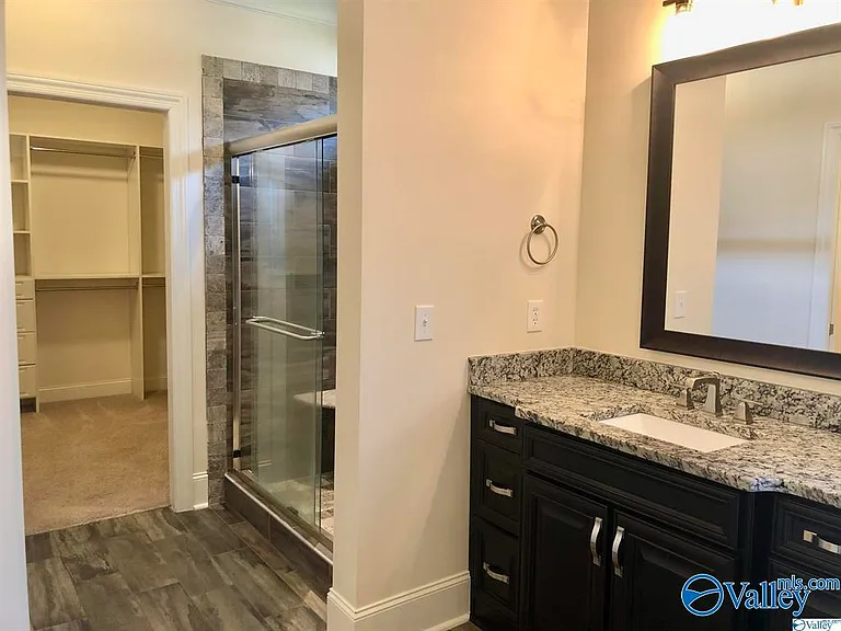 7505 Grayhawk Ct — Photo 9