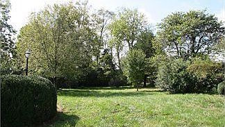 4th image of 1800 Morgantown Rd
