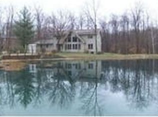 2519 Bethany Ln, Hinckley, OH 44233