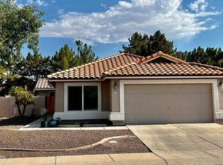 1521 W Wildhorse Ct, Chandler, AZ 85286