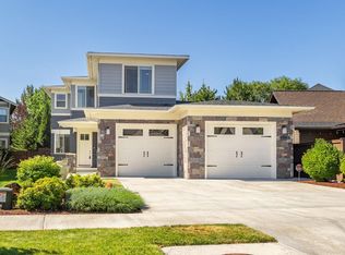 2713 NE Rosemary Dr, Bend, OR 97701