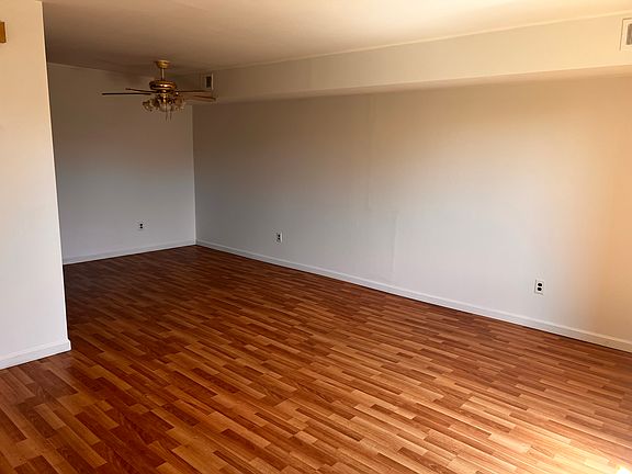 5th image of 9926 Haldeman Ave #4