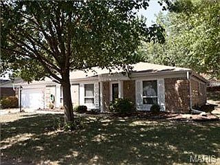 2nd image of 211 Fawn Meadows Dr