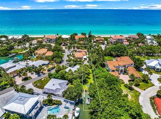 901 Casey Cove Dr, Nokomis, FL 34275